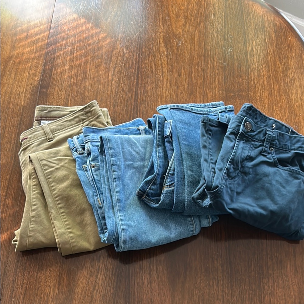 GAP American Eagle Slim Straight Blue and Tan Jeans